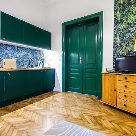 Tyzenhauz Apartments Lobzowska Street Kraków Eksteriør billede