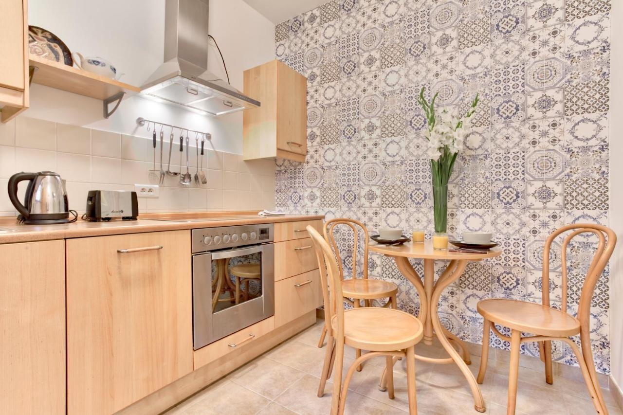 Tyzenhauz Apartments Lobzowska Street Kraków Eksteriør billede