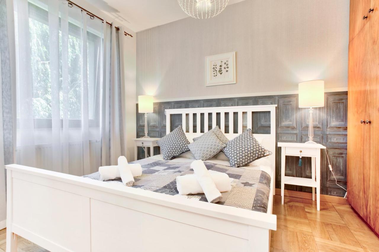 Tyzenhauz Apartments Lobzowska Street Kraków Eksteriør billede